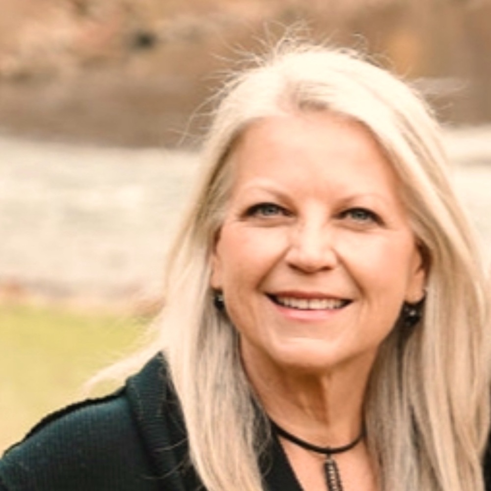 Meet your Posher, Cheri